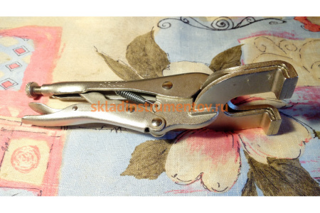 Зажим с фиксатором для кузовных панелей 225ММ Irwin 9AC 251