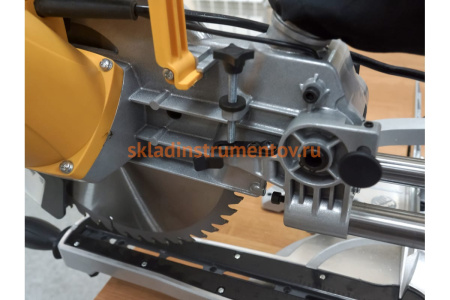 Торцовочная пила Энкор Корвет 6-330С 90062