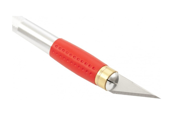 Нож для дизайнерских работ, двухкомпонентная рукоятка + 5 лезвий MATRIX 78855