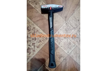 Слесарный молоток VIRA RAGE 1000 г 903010