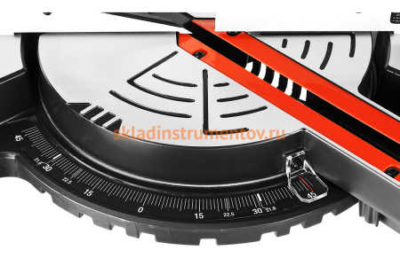 Торцовочная пила Зубр МАСТЕР ЗПТ-255-1800 ПЛ