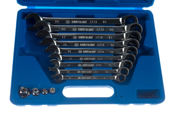 Набор комбинированных трещоточных ключей (8-19мм, 13 предметов) KING TONY 13113MR