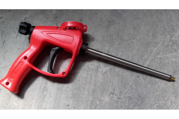 Профессиональный пистолет для монтажной пены Зубр МАСТЕР 06873