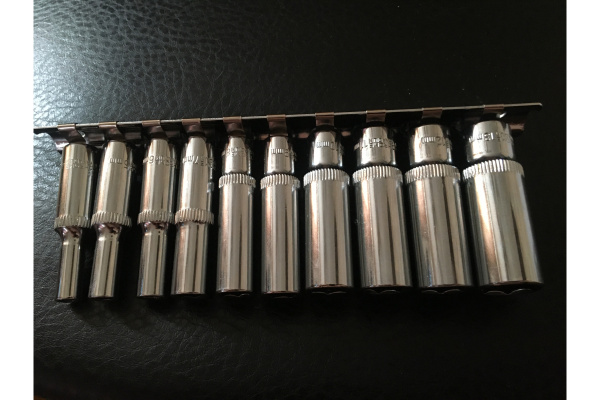 Набор глубоких торцевых головок (10 пр; 1/4 DR; 4-13 мм) ЭВРИКА ER-95150