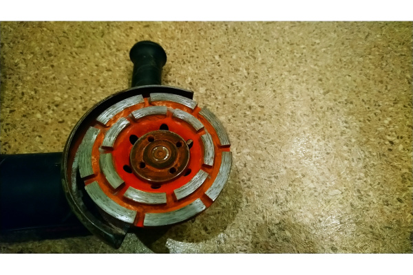 Чашка алмазная сегментная двухрядная (100х22.2 мм) Trio-Diamond TCW150