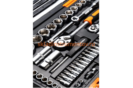 Набор инструментов 1/2, 1/4 дюйма, CrV, пластиковый кейс 82 предмета Вихрь 73/6/7/3