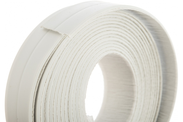 Бордюрная лента STAYER для ванн и раковин самоклеящаяся профиль L цвет белый 11x11 мм х 3.35 м 12341-11-11