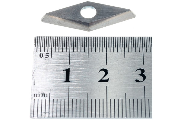 Резец сменный твердосплавный ЭКСПЕРТ тип Ромб (27х10 мм; 2 рабочие грани) для набора 18371-H3 Зубр 18372