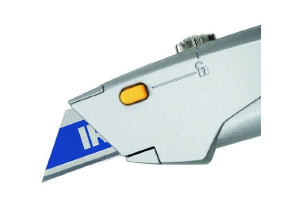 Нож с выдижным лезвием IRWIN ProTouch X 10508104