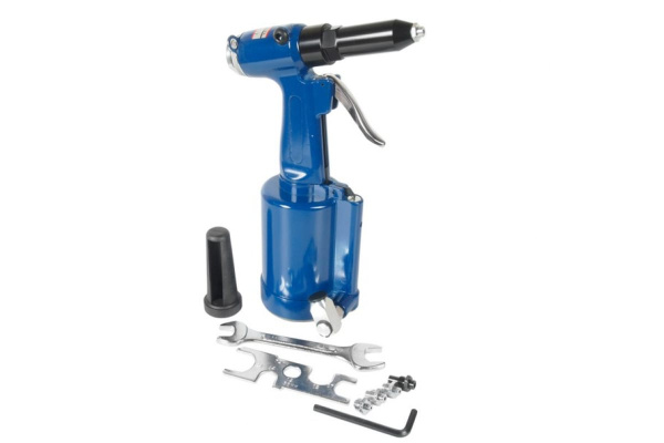 Пневматический заклепочник JTC 5819 Пневматический заклепочник JTC 5819