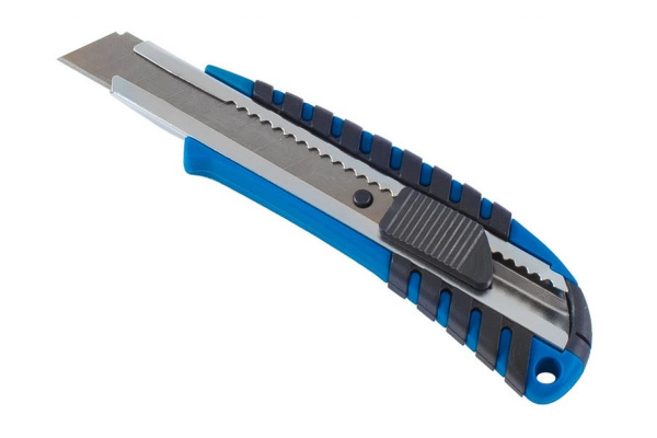 Нож с автоблокировкой, 18 мм РемоКолор Basic-auto 19-0-311