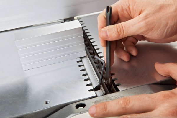 Фуговально-рейсмусовый станок JET JPT-10B 707410MVI + набор ножей (2 шт.) HSS JET 707411