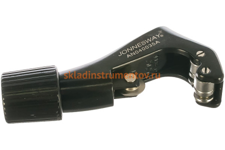 Труборез 1/8"-1,1/8" (4-28MM) Jonnesway AN040035A