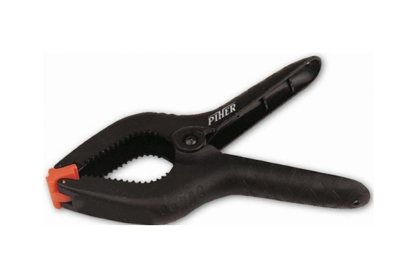 Пружинный пластиковый зажим Piher 85х70мм 30006