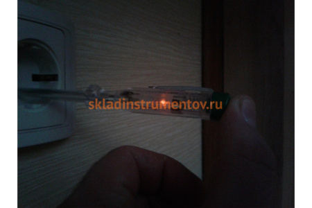 Индикатор напряжения 100-250В в упаковке HAUPA 100646