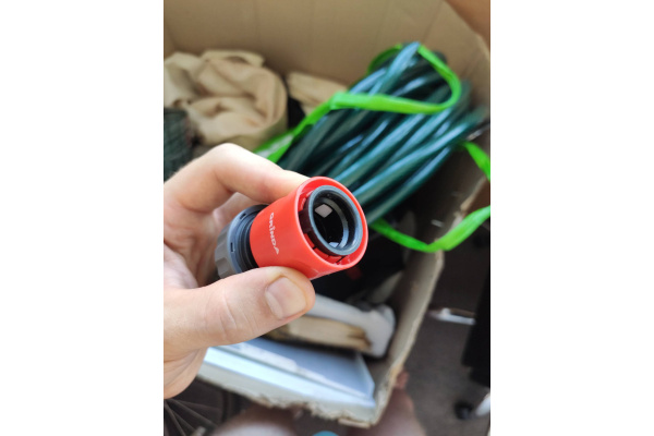 Соединитель с автостопом (3/4") GRINDA 8-426330_z01