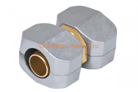 Соединительный коннектор TRUPER 5/8-3/4 17299