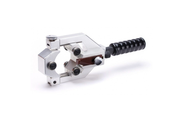 Инструмент для разделки кабеля из сшитого пэ КВТ КСП-65 63024