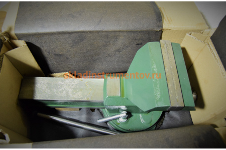 Слесарные поворотные тиски Дело Техники ТСС-140 392440