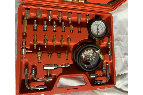 Многофункциональный тестер давления топлива 0-140PSI и 0-10атм AE&T TA-G1013