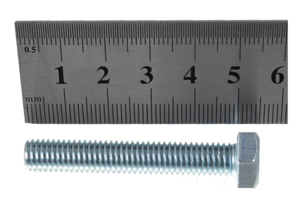 Болт ЗУБР ГОСТ 7798-70, M8 x 50 мм, 3 шт, кл. пр. 5.8, оцинкованный, 303086-08-050