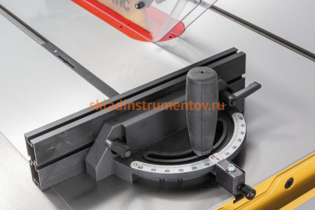 Циркулярная пила JET Powermatic 400В PM3000B Циркулярная пила JET Powermatic 400В PM3000B