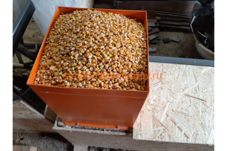 Зернодробилка Вихрь ЗД-400 74/2/2 Зернодробилка Вихрь ЗД-400 74/2/2