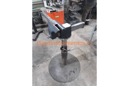 Слесарные поворотные тиски с захватом 10 дюймов JTC 3125