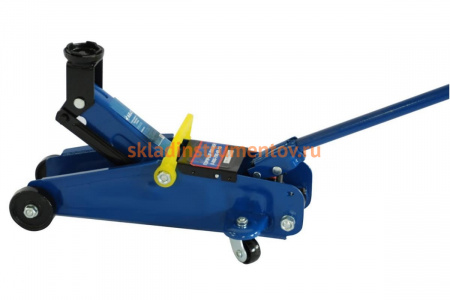 Подкатной домкрат (2т, кейс) AE&T T32010A