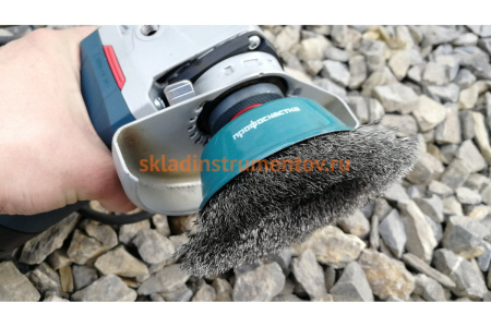 Щетка чашечная с гофрированной стальной проволокой Мастер 004 (100 мм; М14) Профоснастка 20101004