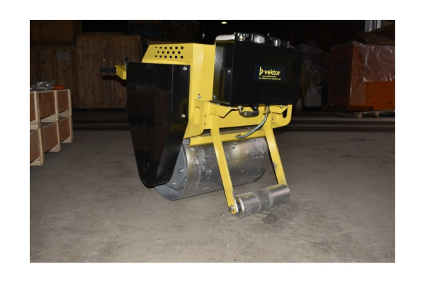 Одновальцовый виброкаток Vektor VR-600 304