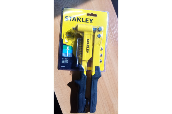 Клепальный молоток Stanley MR100 6-MR100