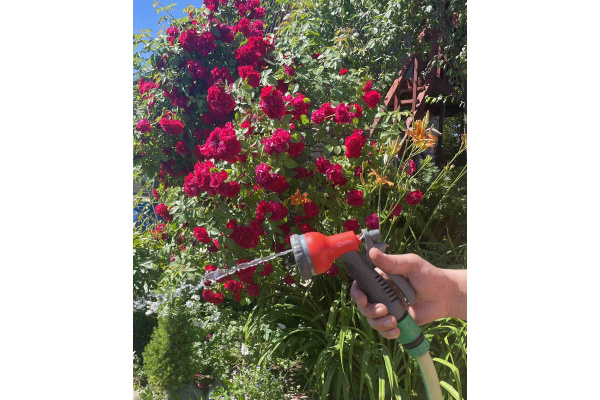 Пистолет поливочный 8-ми режимный QUATTRO ELEMENTI 646-133