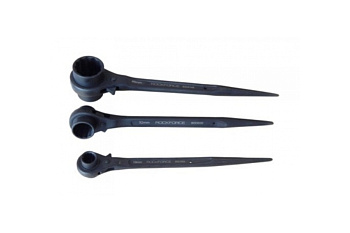 Трещоточный ступичный усиленный ключ ROCKFORCE 17х19 RF-8221719