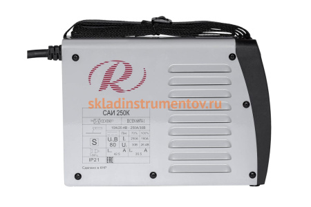 Инверторный сварочный аппарат Ресанта САИ250К Инверторный сварочный аппарат Ресанта САИ250К