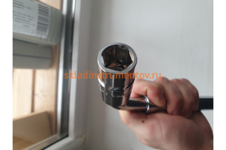 Баллонный телескопический ключ 17х19 мм THORVIK TLHTW1719 52508