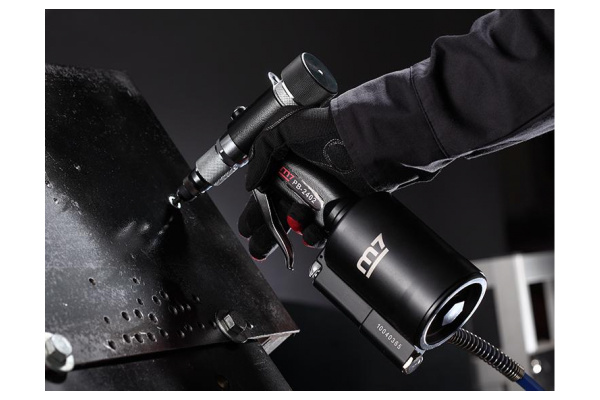 Пневмогидравлический заклепочник для резьбовых заклепок М4 - М10 MIGHTY SEVEN PB-2402