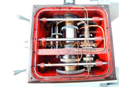 Токарно-винторезный станок MetalMaster Z46100 DRO RFS 18924