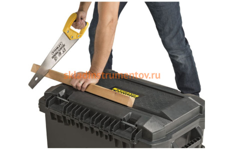 Ящик с колесами Stanley FATMAX MID-SIZE CHEST FMST1-73601