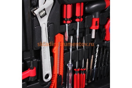 Набор инструментов РОКОТ Домашний мастер: дрель + комплект для ремонта 65 предметов 693-011