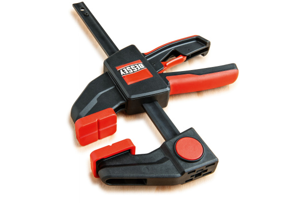 Струбцина пистолетного типа BESSEY 2.7 кН, 300 x 80 мм, распор 160-450 мм BE-EZL30-8