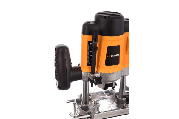 Фрезерная машина ВИХРЬ ФМ-1300 72/13/1 Фрезерная машина ВИХРЬ ФМ-1300 72/13/1