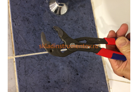 Клещевой ключ KNIPEX KN-8702250T