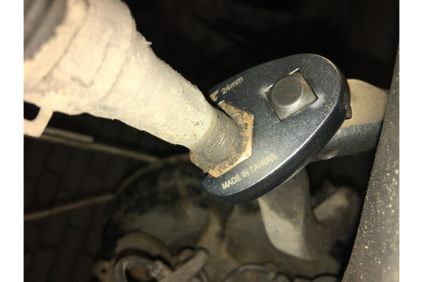 Накидной односторонний ключ с прорезью 24мм JTC-1928