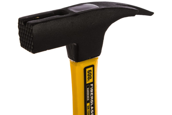 Молоток кровельщика с фибергласовой рукояткой STAYER Fiberglass 600 г 20201