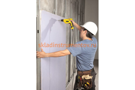 Сетевой шуруповерт Stanley STDR5206