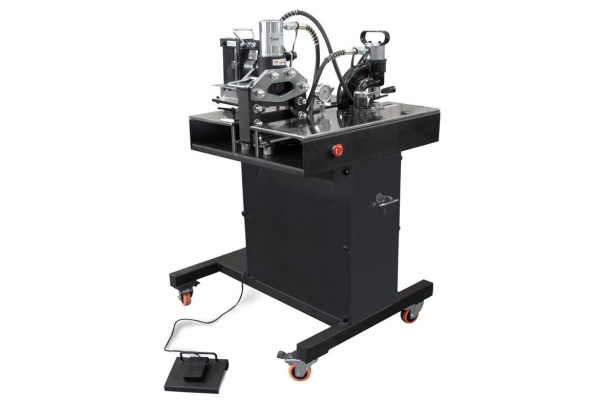 Универсальный стол с комплектом шинообрабатывающего оборудования КВТ СШО NEO 76560