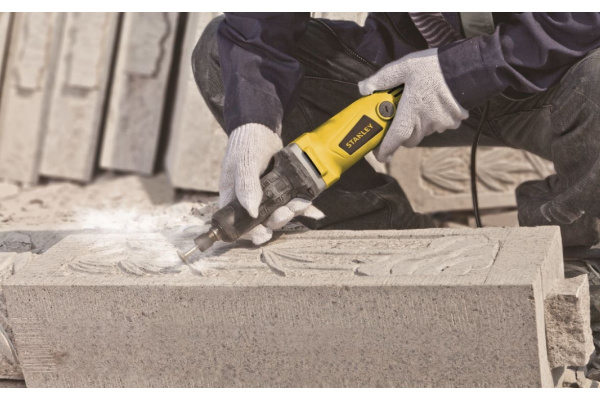 Шлифмашина Stanley STDG5006