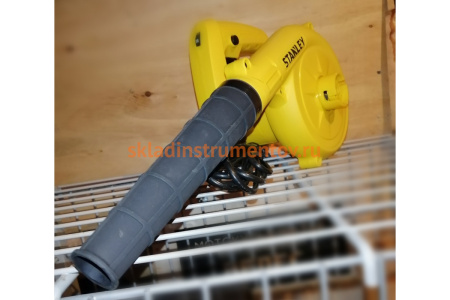 Воздуходув-пылесос Stanley STPT600
