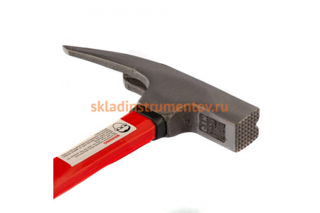 Молоток кровельщика MATRIX 600 г, фибергласовая обрезиненная рукоятка 10624